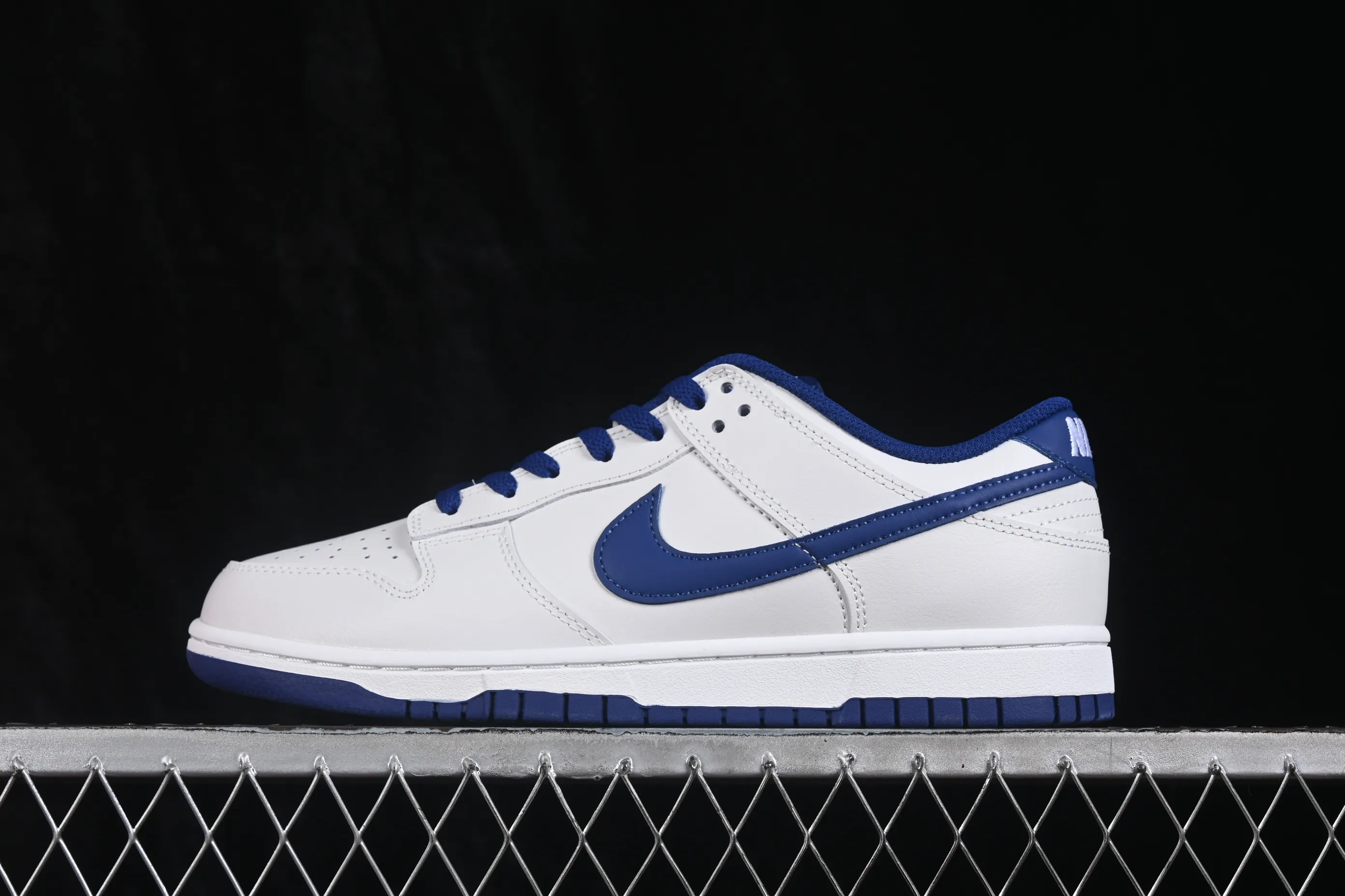 All categories Nk SB Dunk series Nk SB Dunk Low low-top sneakers Nike SB Dunk Low white green low-top casual sneakers HF5441-117